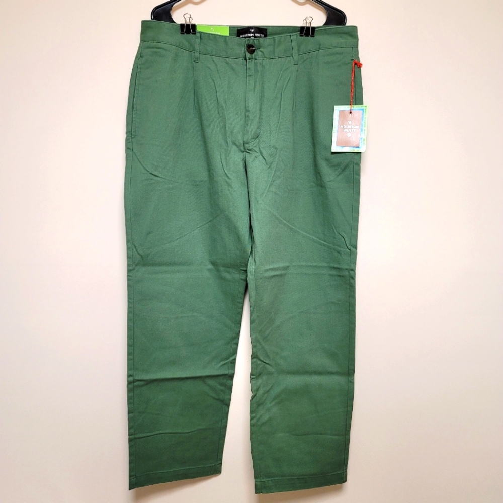 Mens | 36x30 | Single Pleated Chino Pants, Green | Houston White by Target